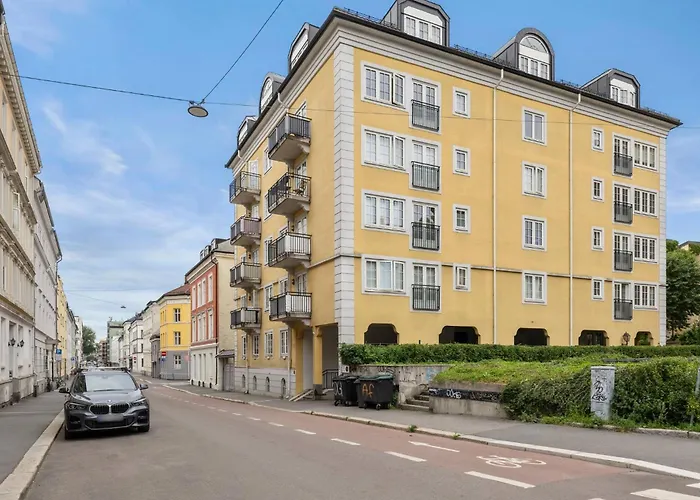 Apartmán In Centrum With Parking